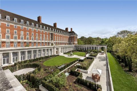 undefined, Star and Garter House, Richmond Hill, Richmond, TW10