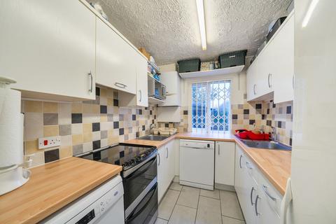 5 bedroom semi-detached house for sale, Deans Way, Edgware, HA8