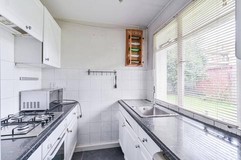 1 bedroom flat to rent, Pullman Court, Streatham Hill, London, SW2