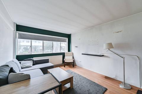 1 bedroom flat to rent, Pullman Court, Streatham Hill, London, SW2