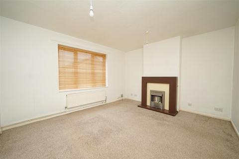 2 bedroom maisonette to rent, Hornbeam Close, Leighton Buzzard