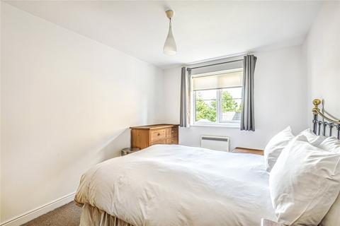 2 bedroom apartment for sale, Clarence Close, Barnet, EN4