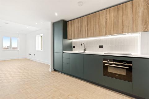 Studio to rent, Monarch Square, London, SW11