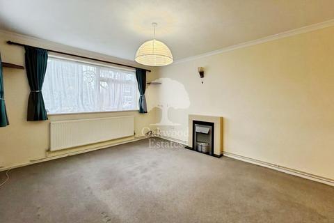 3 bedroom terraced house to rent, Vine Road, Slough SL2