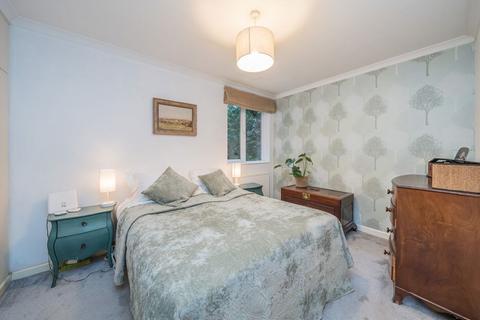 3 bedroom flat for sale, Cambridge Park, Twickenham TW1