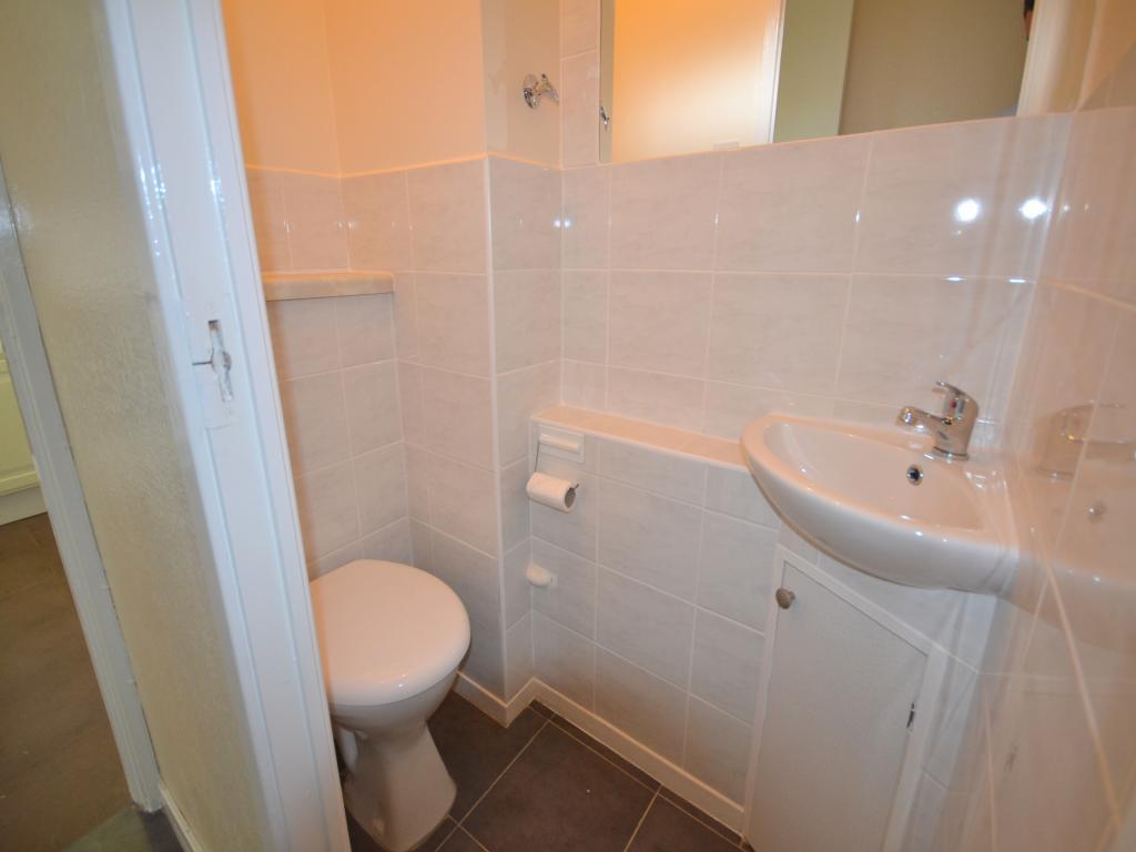 Cloakroom/WC