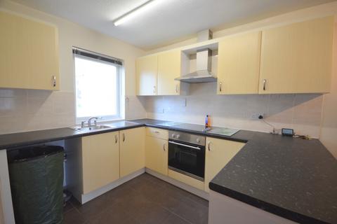 2 bedroom house to rent, Celeborn Place, Northampton NN3