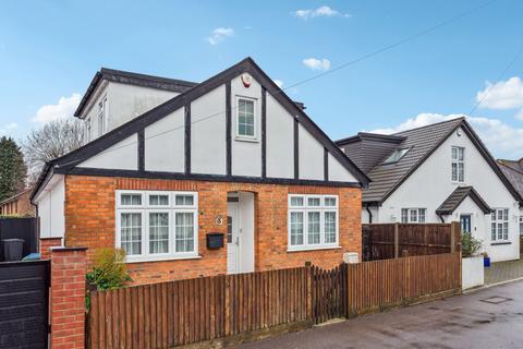 4 bedroom detached house for sale, Louvain Way, Watford, WD25