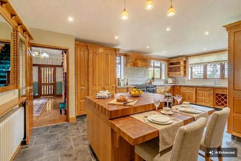undefined, Mold Road, Mynydd Isa, CH7