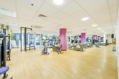 1 bedroom apartment to rent, Millharbour, London E14