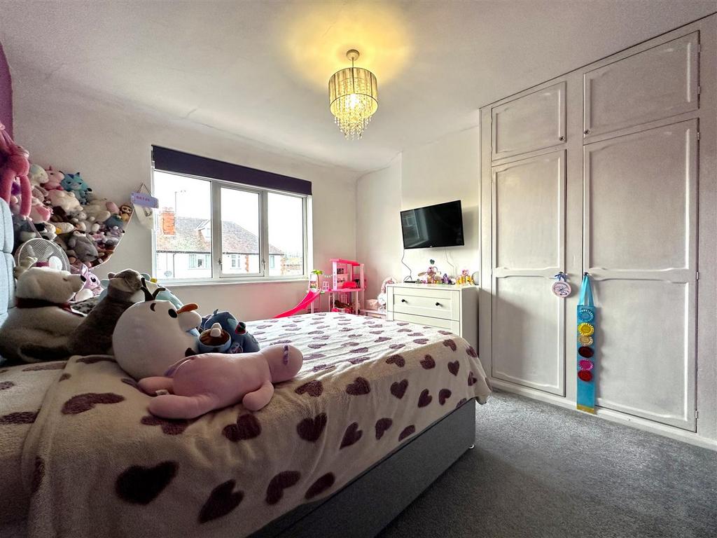 Second Bedroom 785