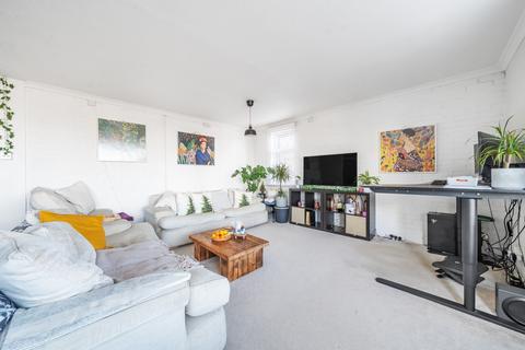 2 bedroom flat to rent, Bolton Road, London, W4