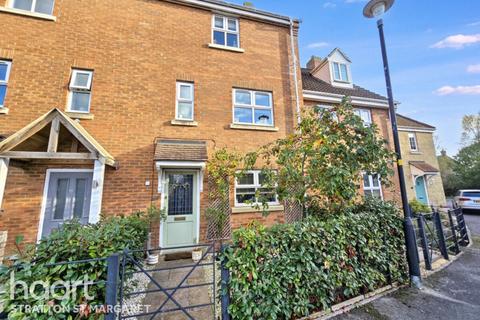 Mayfly Road, Swindon