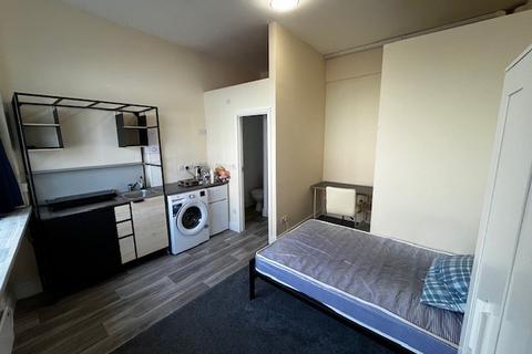 undefined, Redland BS6