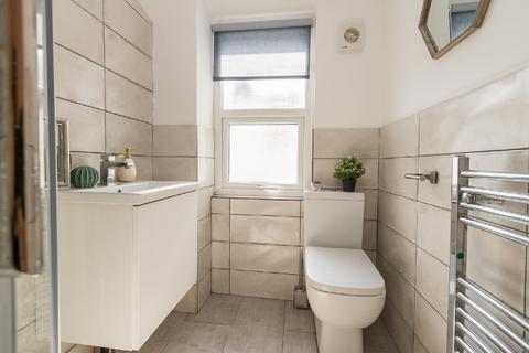 1 bedroom house to rent, Elmgrove Road - R2 Top of stairs, Fishponds BS16