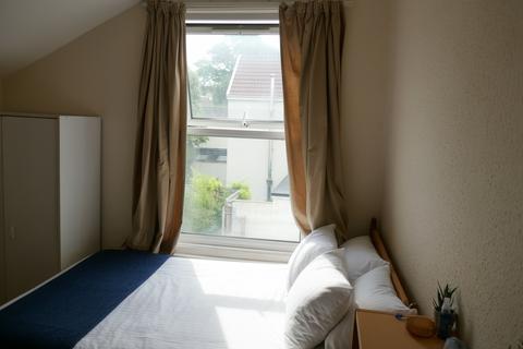 undefined, Gloucester Road, Bishopston BS7