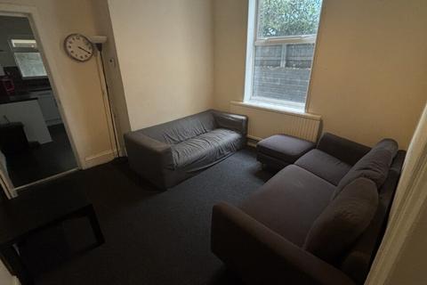 undefined, Victoria Park - 5 bed Bills Inc, Fishponds BS16