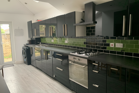 6 bedroom house to rent, Hinton Road, Fishponds BS16