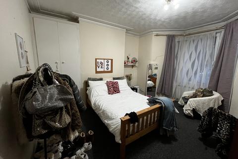 undefined, Gloucester Road, Horfield BS7