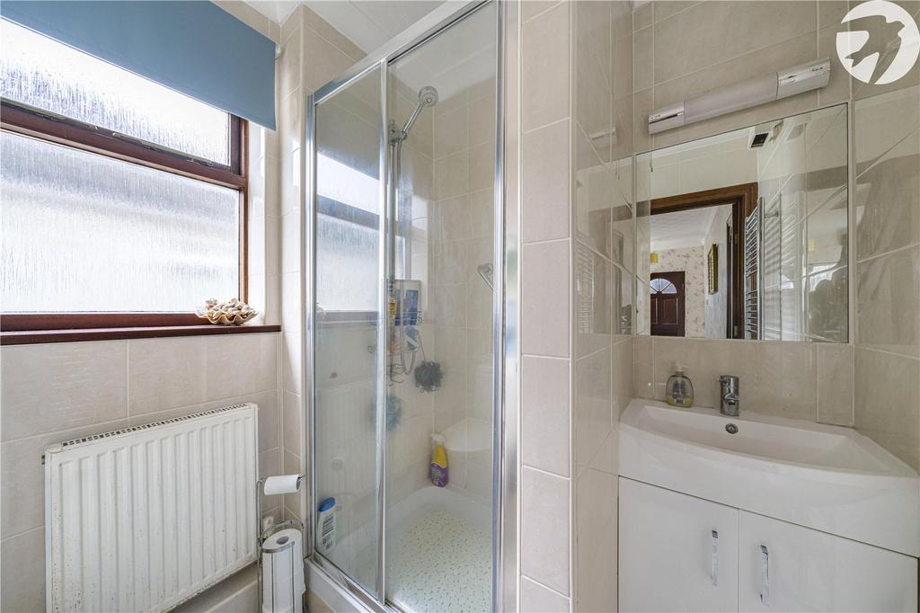 Ground Floor Shower