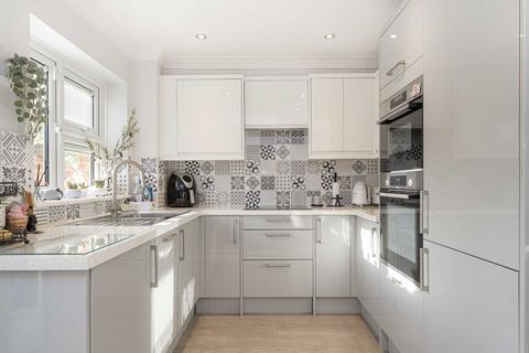 2 bedroom semi-detached house for sale, Wright Gardens, Shepperton TW17