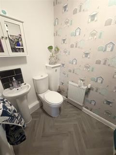4 bedroom house for sale, Spring Drive, Houghton Le Spring DH5
