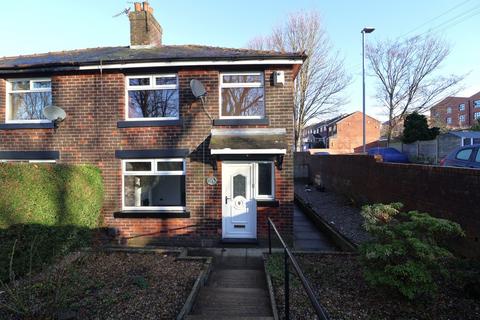 3 bedroom semi-detached house to rent, Ladbrooke Road, Tameside OL6