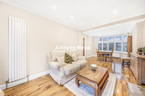 3 bedroom semi-detached house for sale, The Vale, Southgate, N14