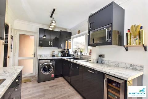 3 bedroom semi-detached house for sale, Aulton Crescent, Hinckley