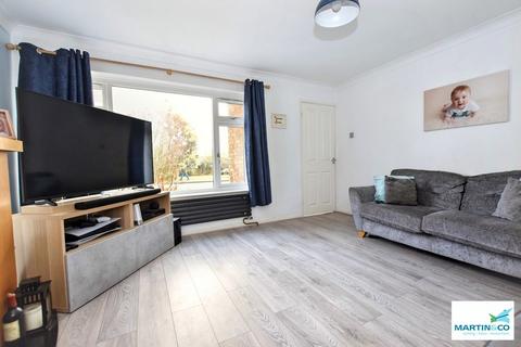 3 bedroom semi-detached house for sale, Aulton Crescent, Hinckley