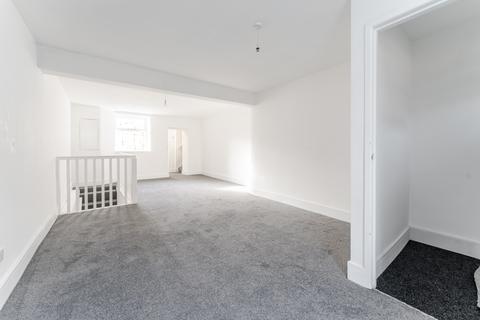 3 bedroom end of terrace house for sale, William Street, Ystrad CF41