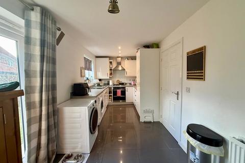 3 bedroom semi-detached house for sale, Mandalay Road, Pleasley