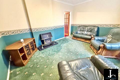 3 bedroom semi-detached house for sale, Roberts Road, Telford TF7