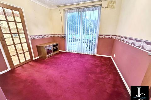 3 bedroom semi-detached house for sale, Roberts Road, Telford TF7