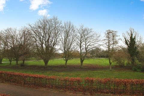 5 bedroom detached house for sale, Park View East, March PE15