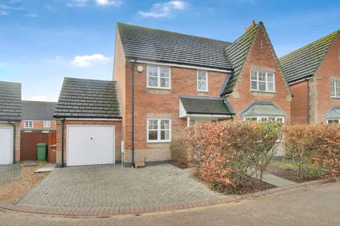 5 bedroom detached house for sale, Park View East, March PE15