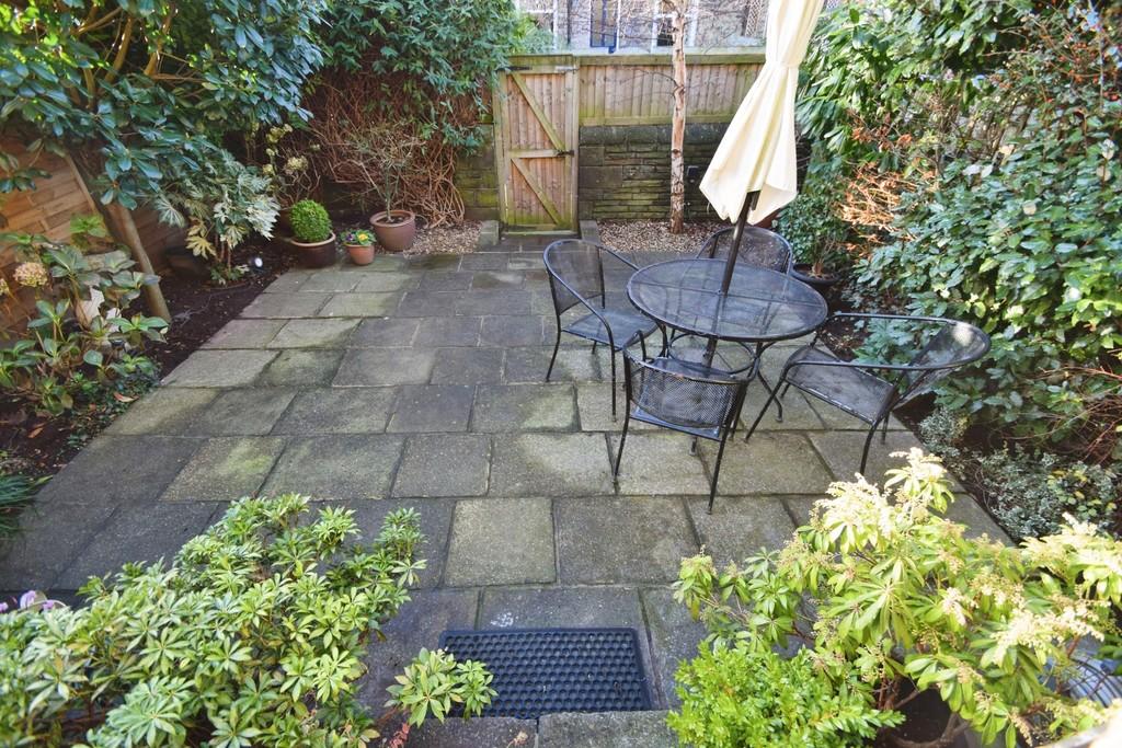 Ae4463cd-Garden