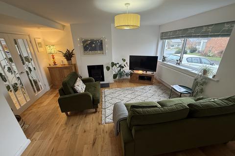 4 bedroom detached house for sale, Shannon Court, Thornbury, BS35