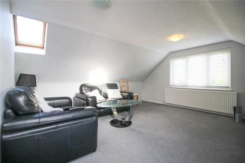 2 bedroom apartment for sale, Mayfield Avenue, Southend-on-Sea, Essex, SS2