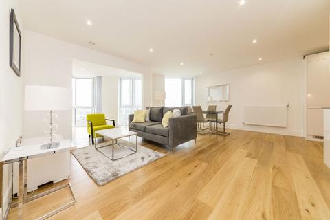 2 bedroom flat to rent, Sky View Tower, Stratford E15