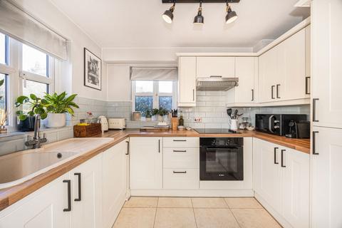 undefined, The Avenue, London E4