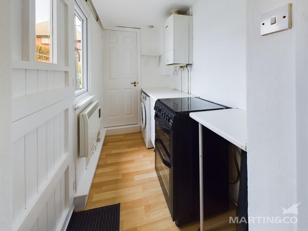Kitchen 4
