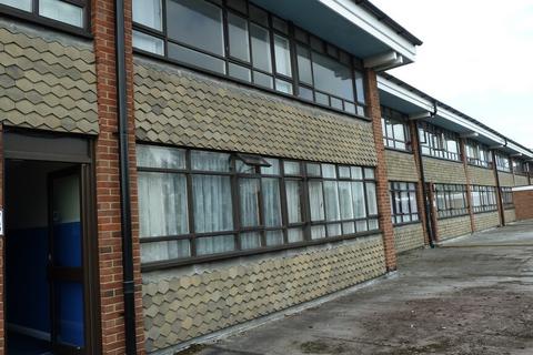 2 bedroom apartment to rent, The Street, Rustington