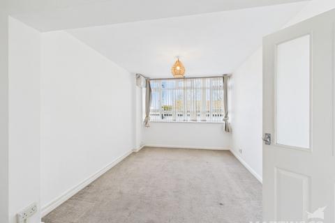2 bedroom apartment to rent, The Street, Rustington
