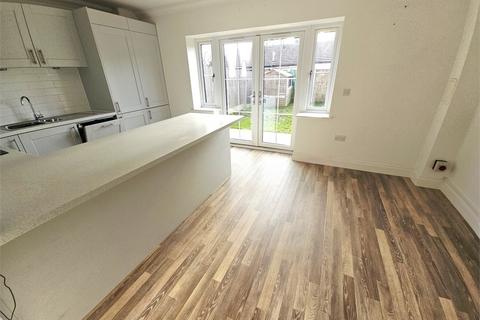 4 bedroom terraced house for sale, Hart Road, Thundersley, Benfleet,