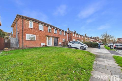 Green Lane, Edgware, HA8