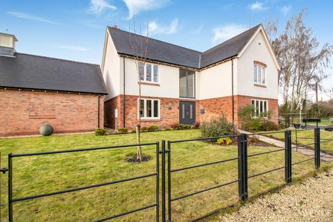 4 bedroom detached house for sale, Maple House, Burton Road, Rosliston