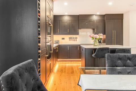 4 bedroom detached house for sale, Maple House, Burton Road, Rosliston