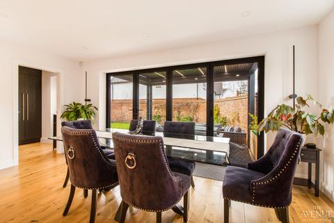 4 bedroom detached house for sale, Maple House, Burton Road, Rosliston