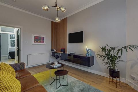 2 bedroom flat for sale, Easwald Bank, Renfrewshire PA10
